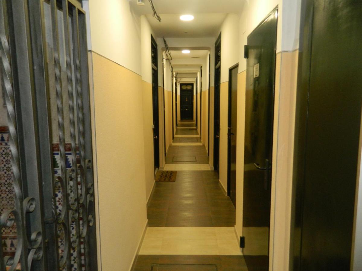Centro / Ferrocarril 3 Daire Madrid Dış mekan fotoğraf
